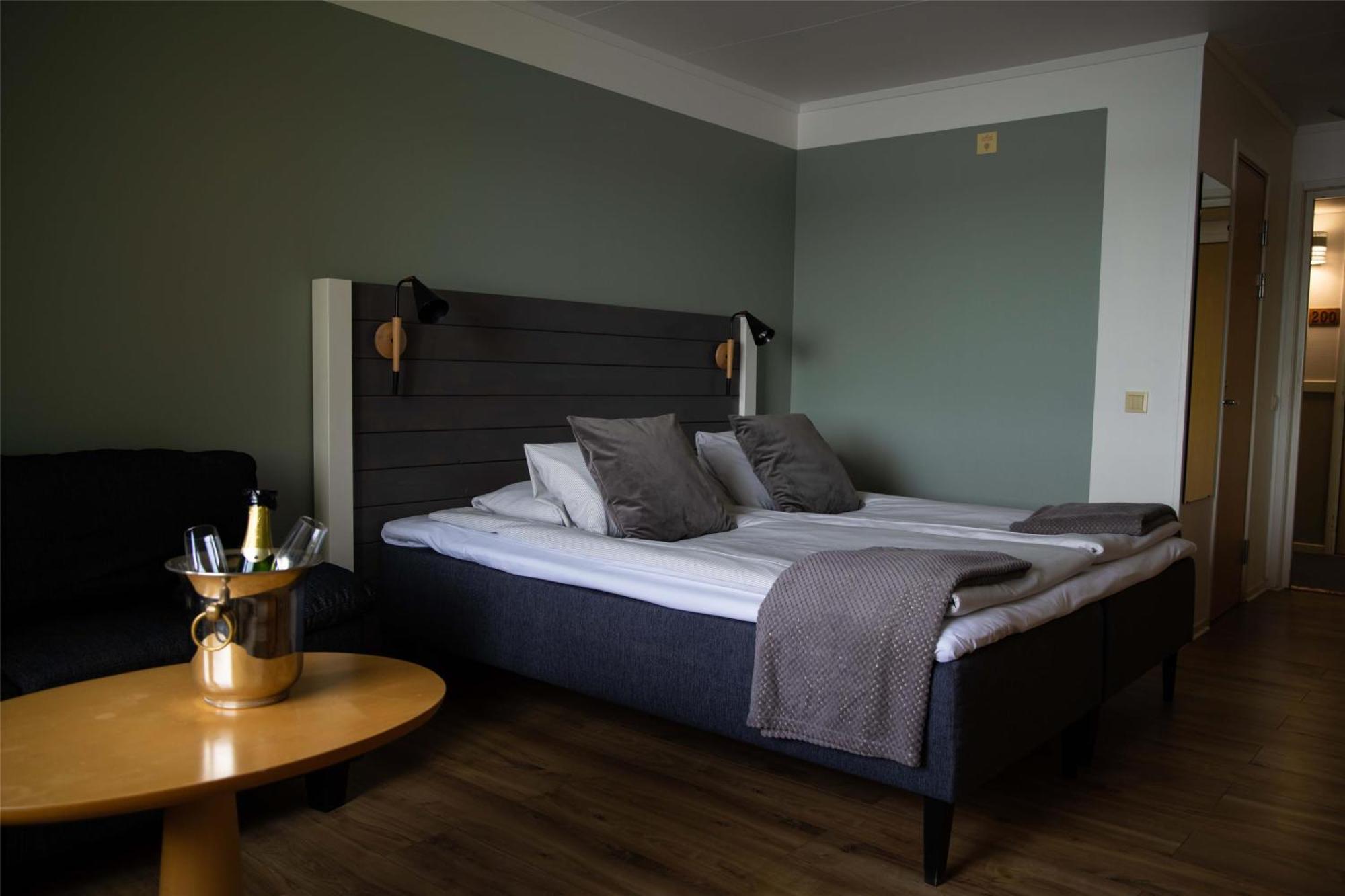 Hotel Ullinge Eksjö Екстериор снимка